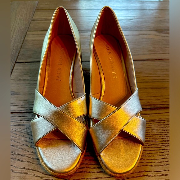 Jack Rodgers Gold Sandals Size 8M - Picture 1 of 11